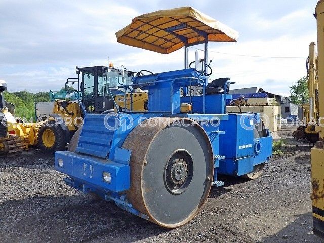 Xe lu HAMM 3520 - 2017