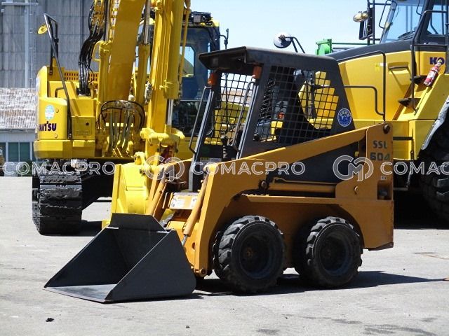 Máy xúc lật HITACHI MDKO97 - 2008